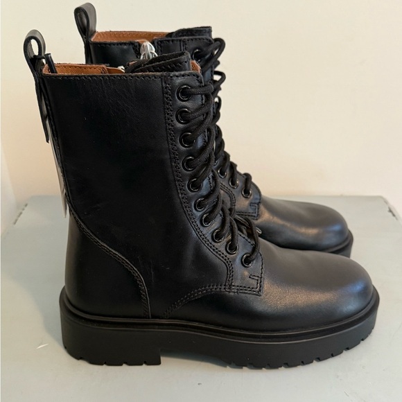NWT Zara Black Leather Lace-Up Combat Ankle Punk Moto Boots Shoes Size 35 l US 5 - Picture 4 of 8